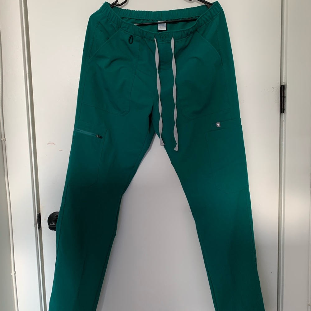 Men’s Figs Scrubs (bottom)